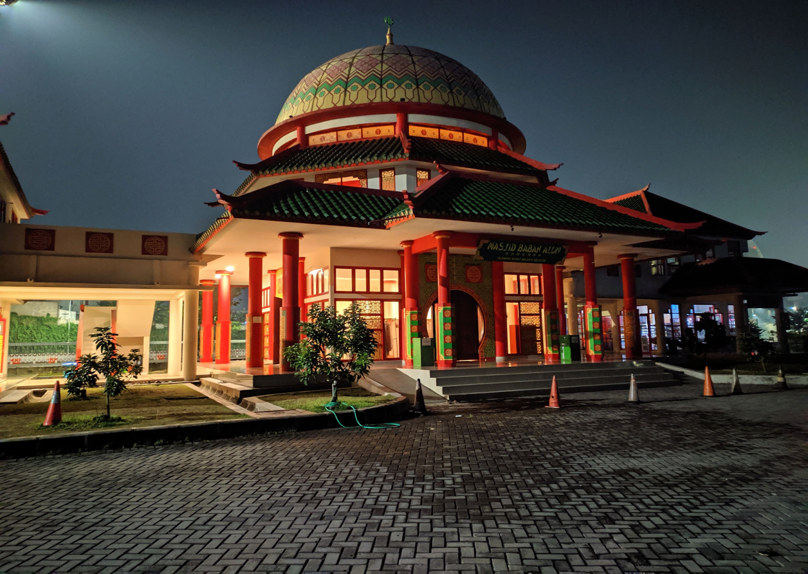 Masjid Babah Alun Besar